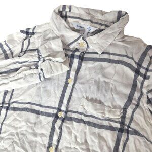 Old Navy The Classic Shirt M Plaid White Navy Soft Grunge Cozy Cabincore Viscose